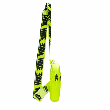 Nk Sprtswr Essentials S Hip P