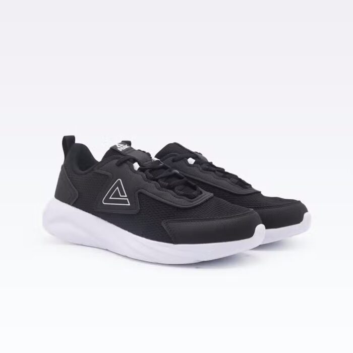 Walking Shoes Black/White